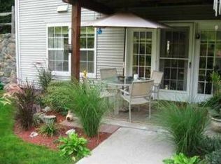 1110 Washington Grn, New Windsor, NY 12553