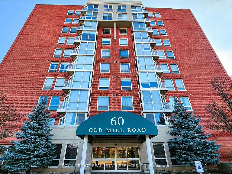 60 Old Mill Rd #UPH5 — Photo 1