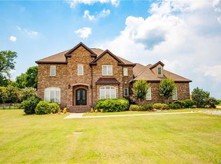 114 Kerington Ln, Pike Road, AL 36064