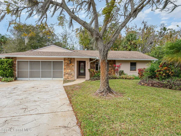 2002 King Richard Dr, Titusville, FL 32796