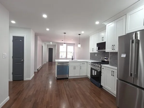 217 E 86th Street, Brooklyn, NY 11236