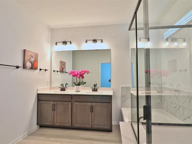 10411 Harmon Smith Dr — Photo 13