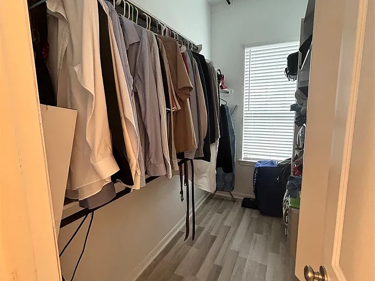 2555 Terrace Point Dr — Photo 22
