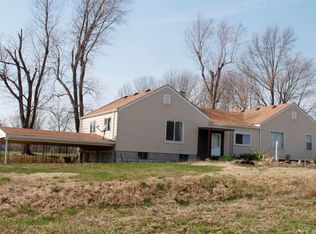 4620 W Pleasant Hill Rd, Carbondale, IL 62903