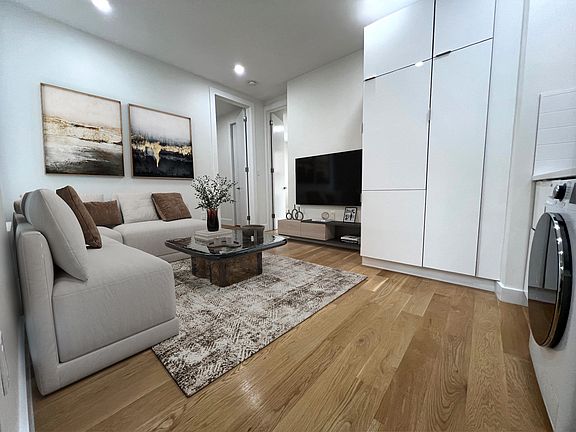 2nd image of 455 Hudson St #63