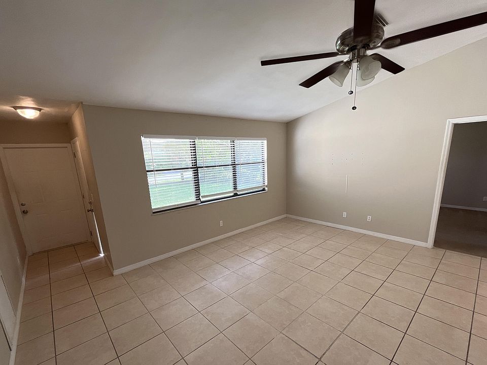 1st image of 8270 SE Camellia Drive