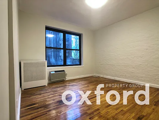 Rented by Oxford Property Group | media 18