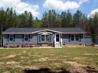 16208 Chiswell Ln, Beaverdam, VA 23015