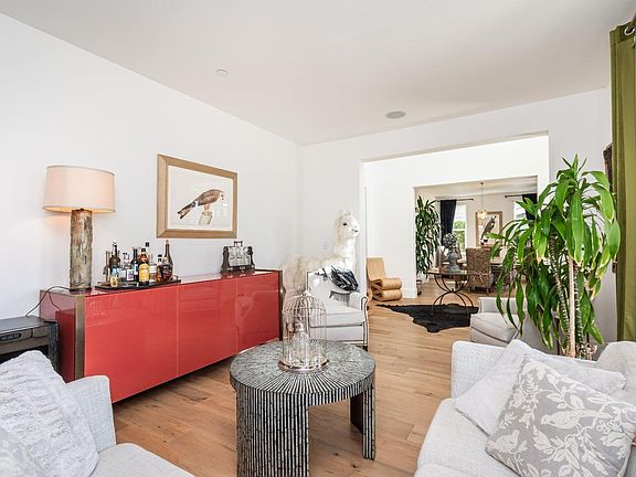 5th image of 1123 Channing Way