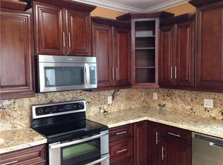 1295 Weeping Willow Way, Hollywood, FL 33019