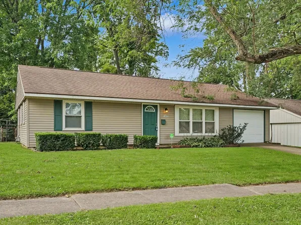 2803 E Illinois St, Urbana, IL 61802