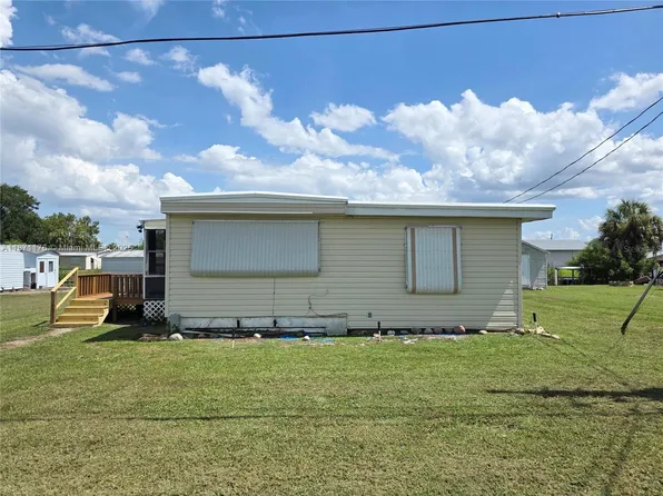 1065 25th St, Okeechobee, FL 34974