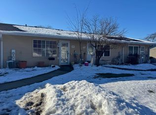 7415 Clarendon Ct #69, Fox Lake, IL 60020