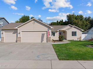 5705 W Whatcom Ave, Yakima, WA 98903
