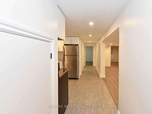 5th image of 168 Strathnairn Ave #Basement