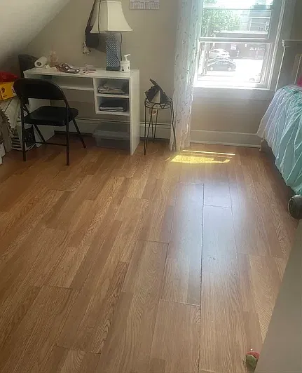 4 bed, $3,000 — Photo 1