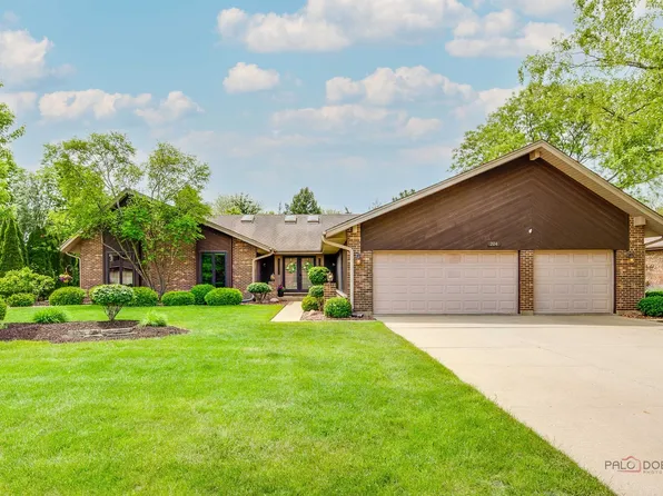 204 Linden Rd S, Prospect Heights, IL 60070