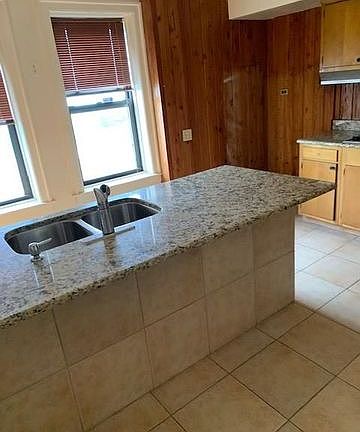 4th image of 6700 S Crandon Ave APT 14A