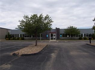 1395 Stamy Rd, Hiawatha, IA 52233