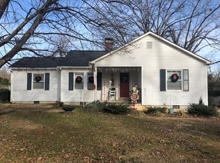 307 S Lee Ave, Landrum, SC 29356