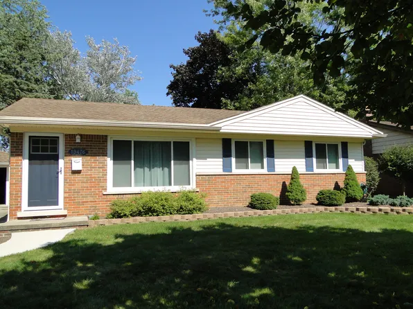 19476 Auburndale St, Livonia, MI 48152