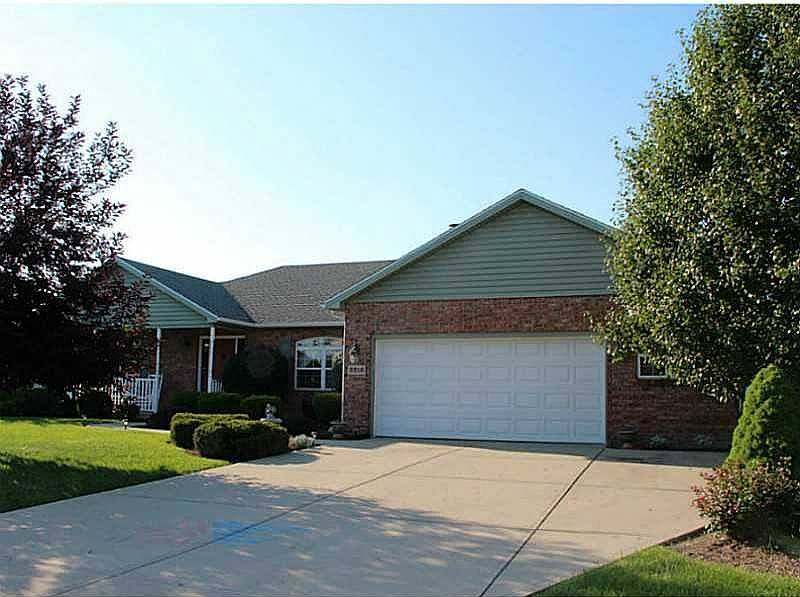 1st image of 3216 Cherokee Dr