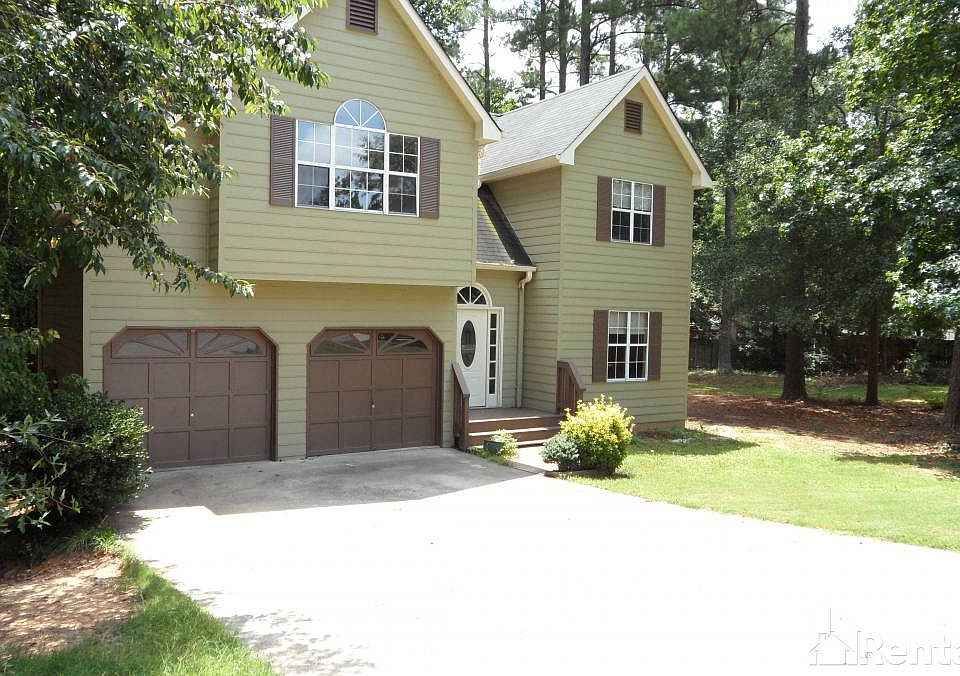 Beautiful Home in Cul-de-sac
