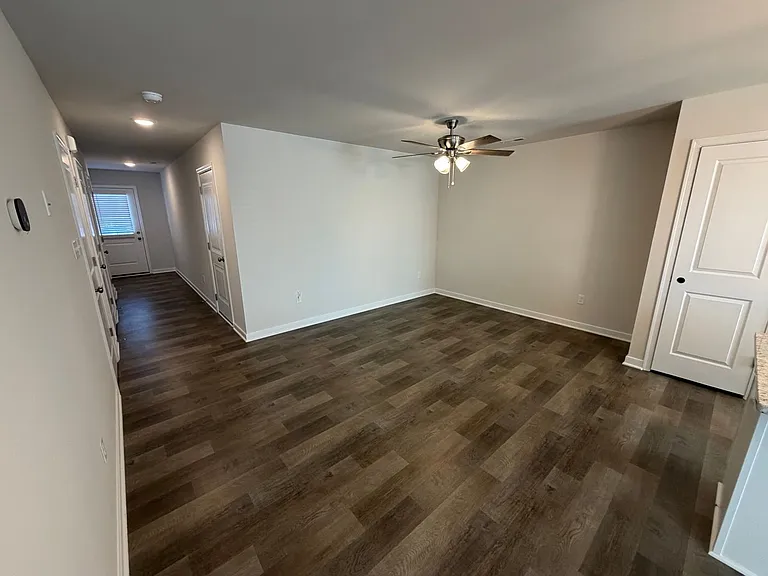 14711 Hancock Crest Way — Photo 12