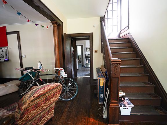 3rd image of 166 E Frambes Ave