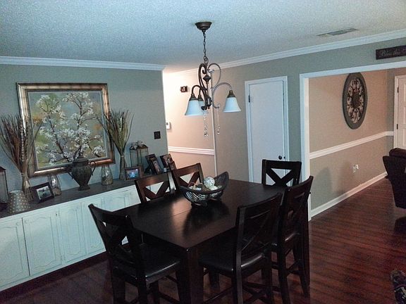 5th image of 17014 Pernecia Ave