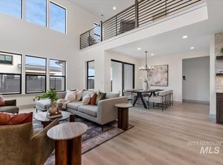 7624 W Old School St, Meridian, ID 83646