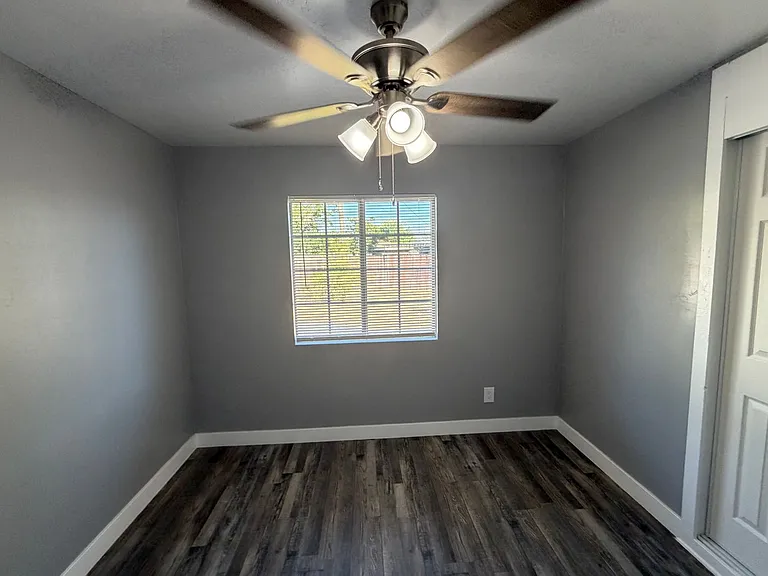 3608 Balboa Dr — Photo 39