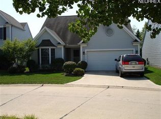 23688 Cottage Trl, Olmsted Falls, OH 44138