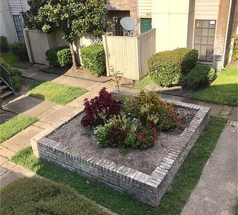 3rd image of 14600 Fonmeadow Dr APT 800