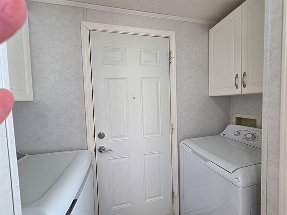 3rd image of 3455 Highway 3 #5