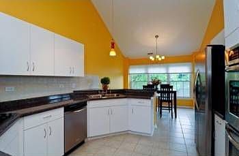 5th image of 104 Bucknel Ct