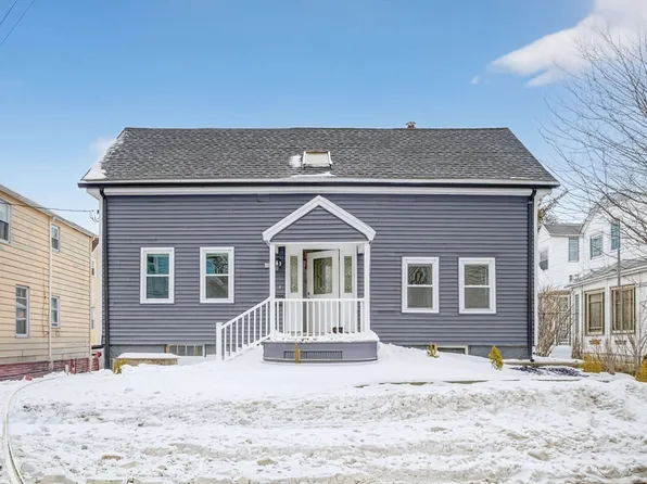 131 Adams St, Lynn, MA 01902