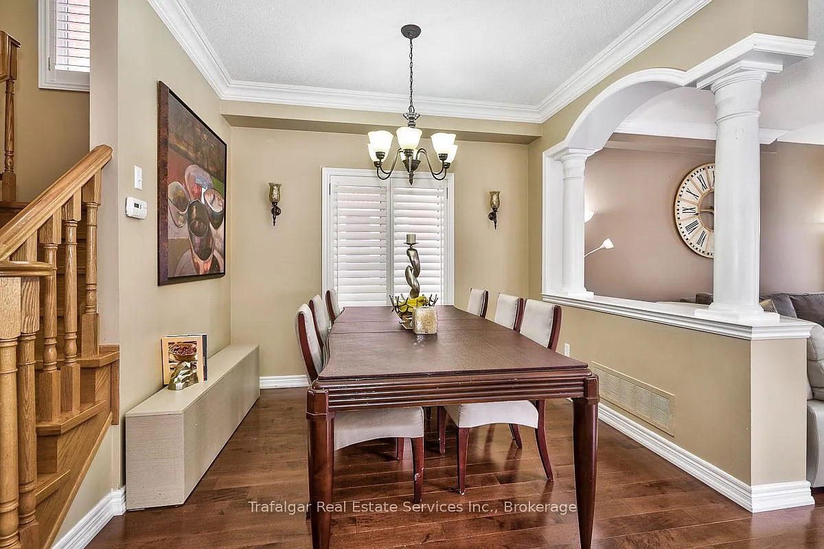3 bed, $4,200 — Photo 4