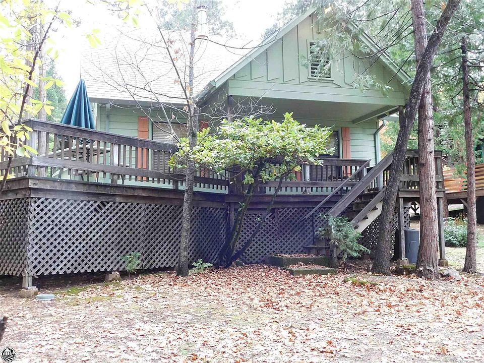 1st image of 22950 Golf Club Dr