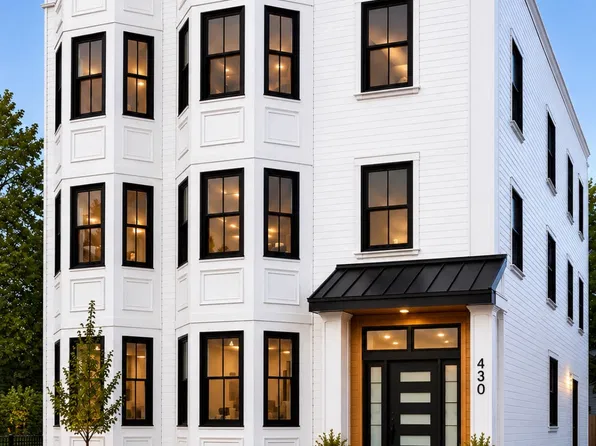 430 Frankfort St #2, Boston, MA 02128