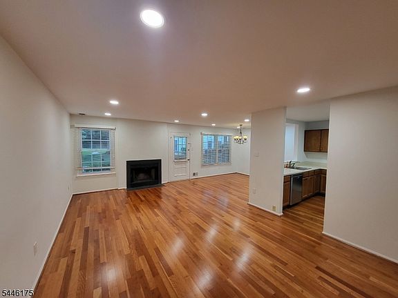5th image of 29 Timber Dr BLDG 25 #68