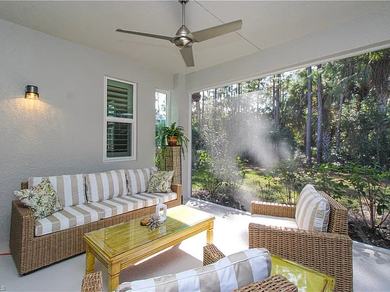 1912 Tarpon Bay Dr N — Photo 31