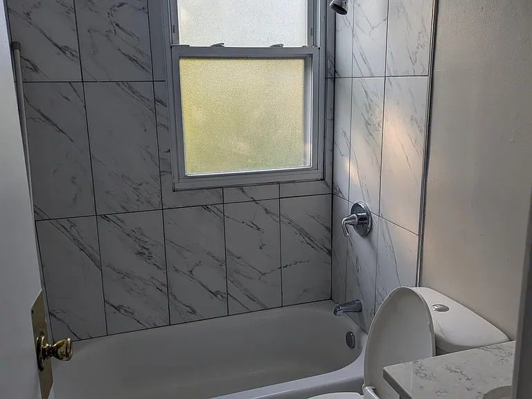 271 Mohawk St #3 — Photo 7