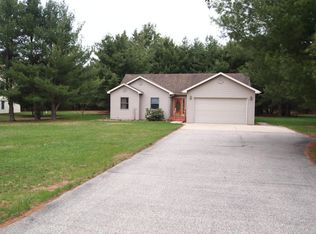 8649 Oak Rd, Evart, MI 49631
