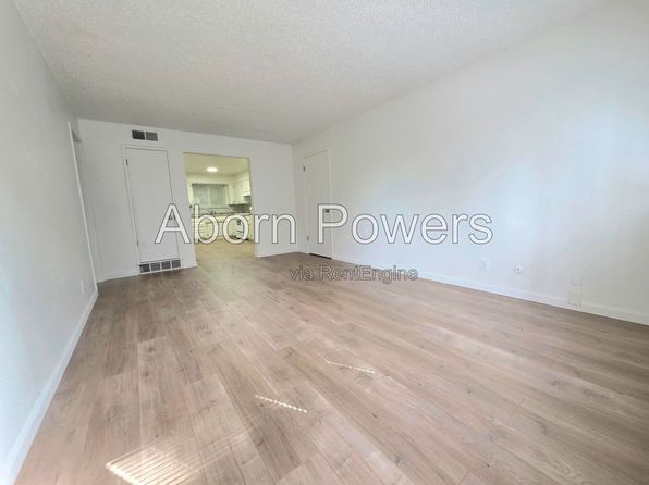 1215 Williams Way APT 3
