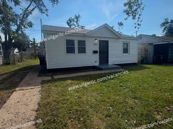 5121 E 10th Ave, Gary, IN 46403