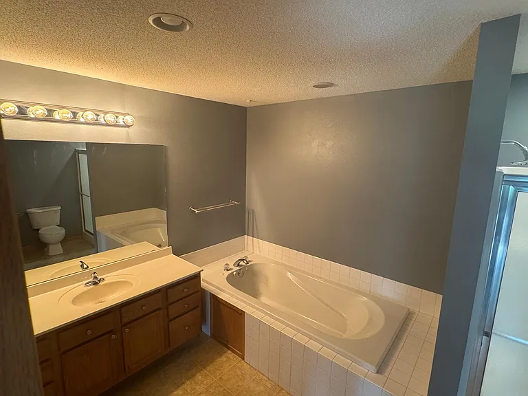 1908 Prairie Ave SW — Photo 15