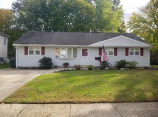 20 Appleton Dr, Hazlet, NJ 07730