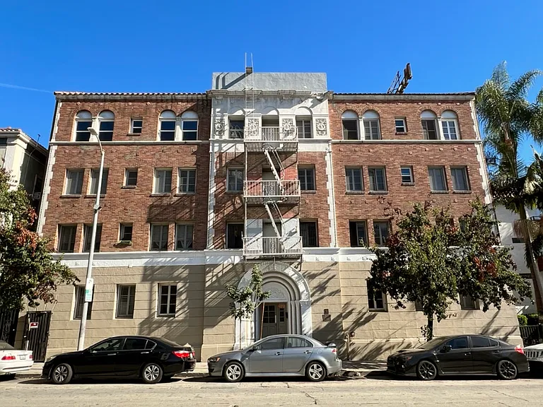 The Mayfair — Photo 1
