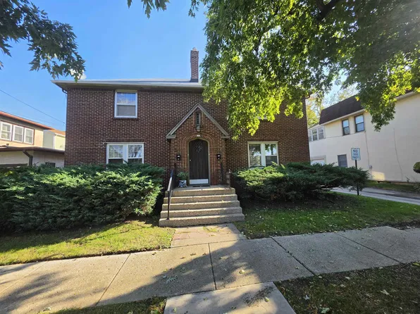 415 Sherman St, Rockford, IL 61103